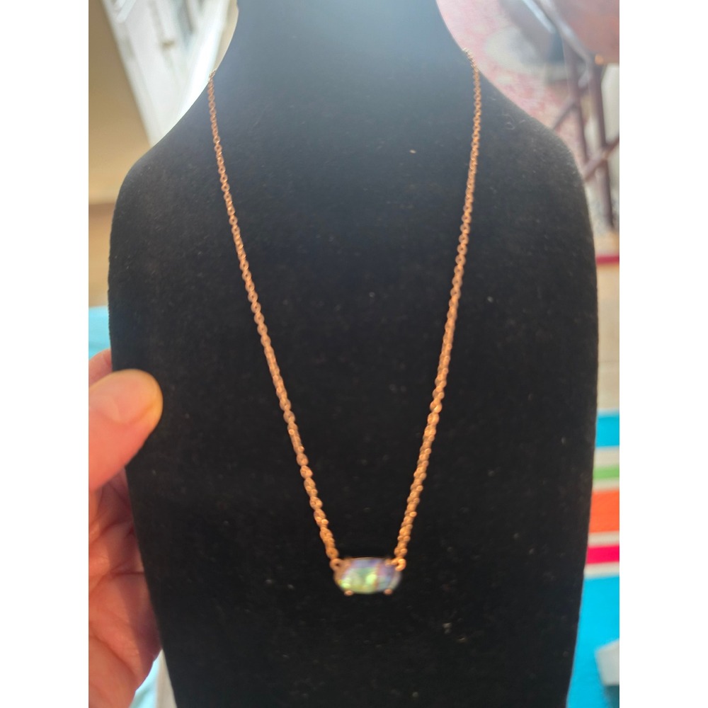 Kendra Scott‎ Elisa Rose Gold Color Iridescent Pendant Necklace